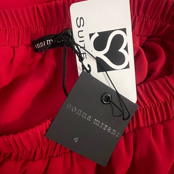 Donna Mizani Red Skater Skirt - Picture 2 of 3